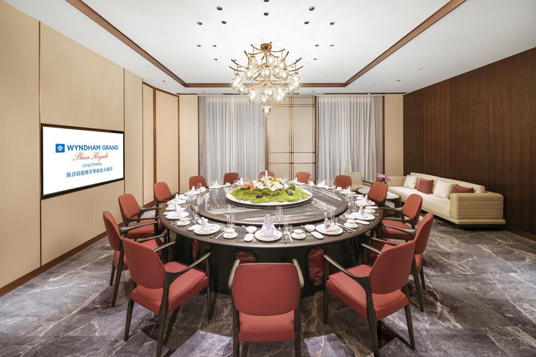 Restaurant 3, Wyndham Grand Plaza Royale Longchang, Neijiang]]