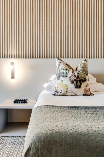 5, Peaceful Apartment in Camps Bay Sapphire Tide Suit, City of Cape Town