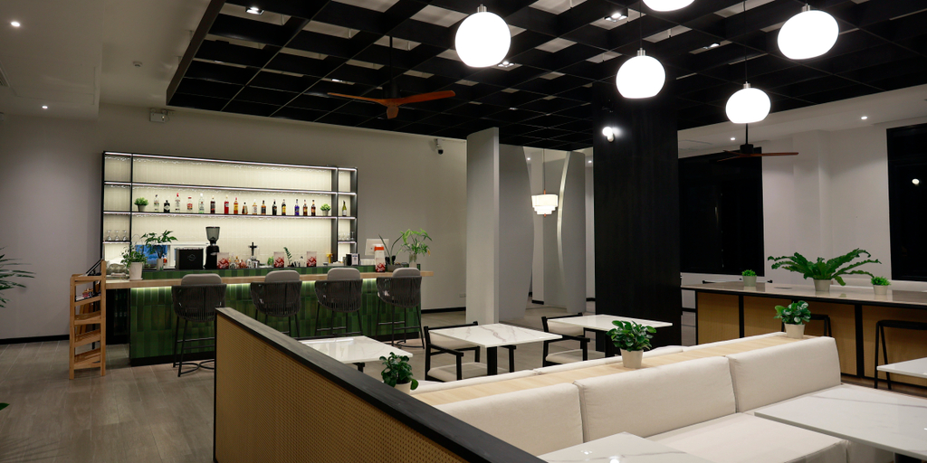 Food & Drinks 5, Hotel Whitt Hua Hin, Hua Hin
