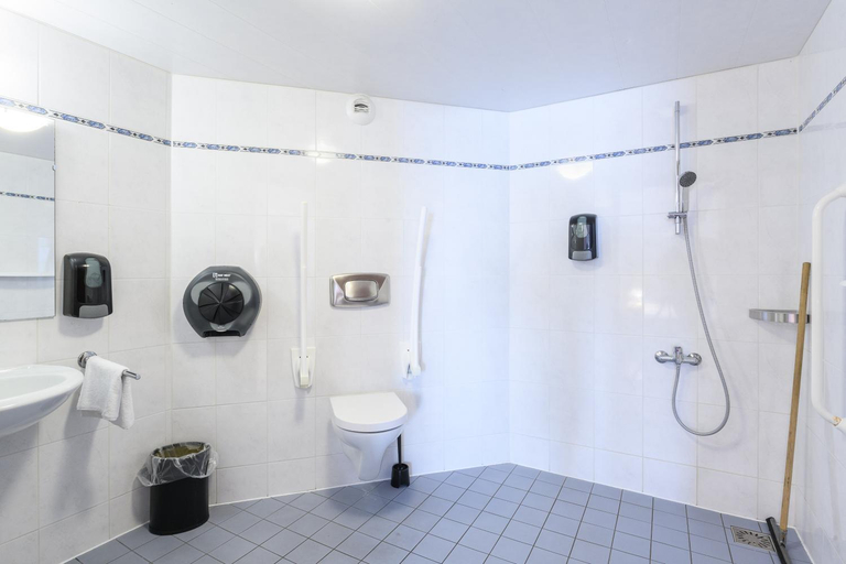 Bathroom, De Rijper Eilanden, Graft-De Rijp