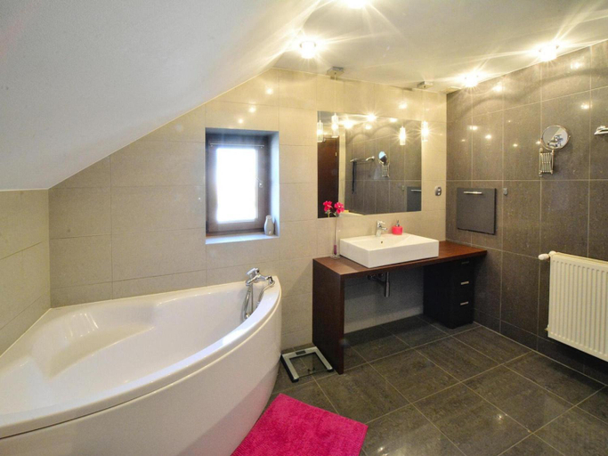 Bathroom 3, Comfortable holiday home with a garden, Kolobrzeg, Kołobrzeg