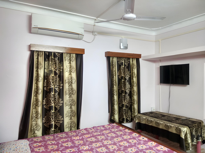 Bedroom, Roy Guest House, Haora