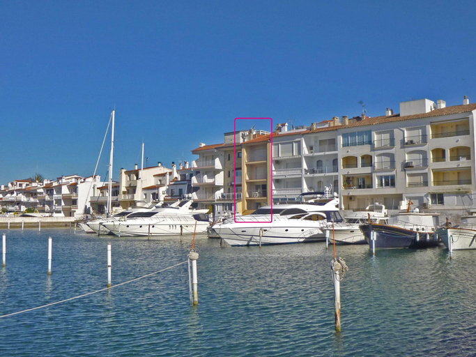2, Apartment in Empuriabrava near Sand Beach, Girona