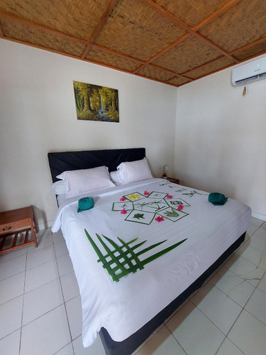 Bedroom 3, Siuri Cottages, Poso