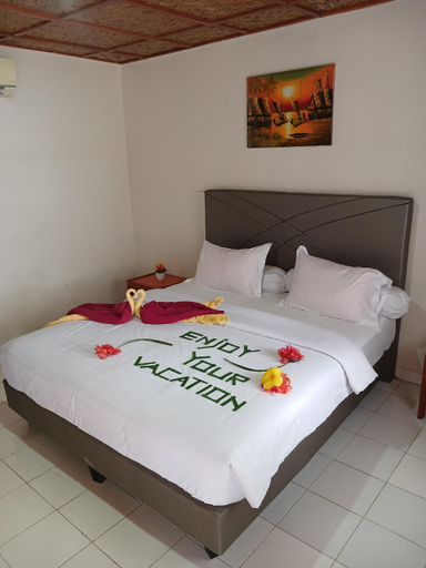 Bedroom 4, Siuri Cottages, Poso