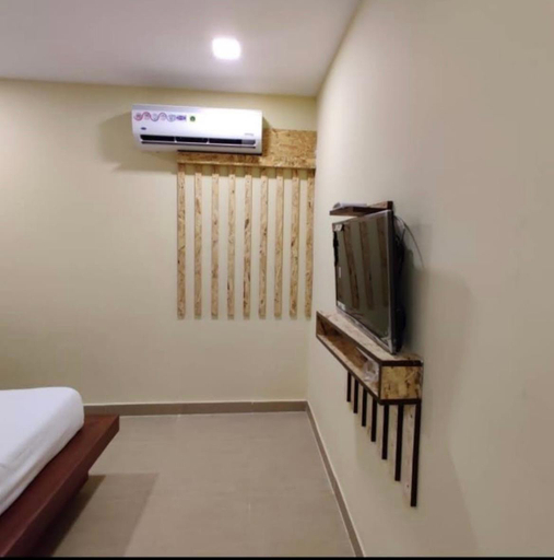 Bedroom, Hotel Annai bay, Nagappattinam