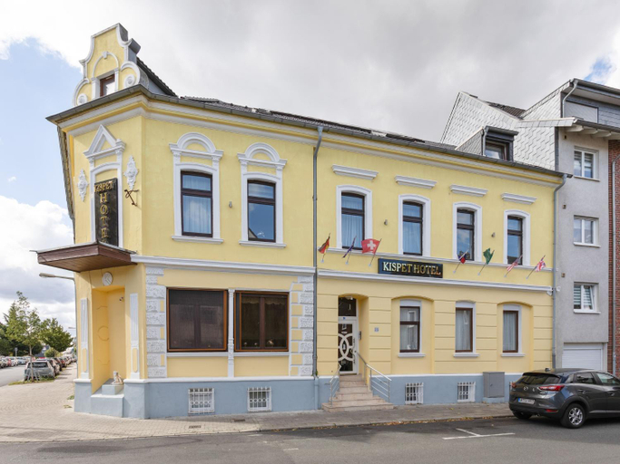 Exterior view 2, Pleasant Apartment in Oberhausen With a Terrace, Oberhausen