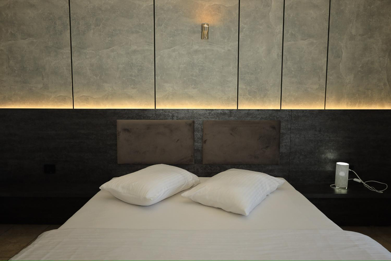 Bedroom 2, Hotel Antika, Peć
