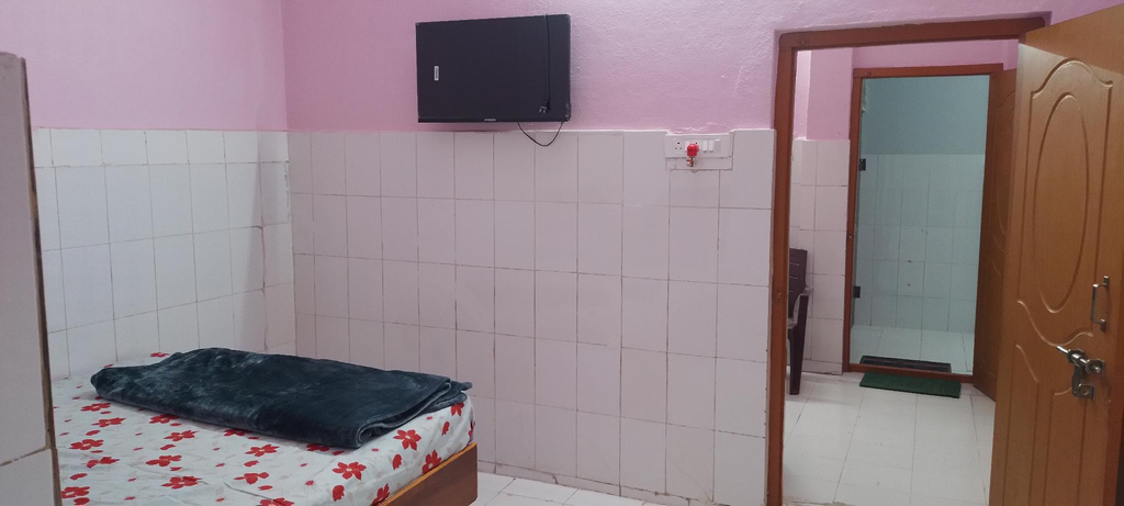 Bedroom 2, Sri Sri Residency Mantralayam , Kurnool