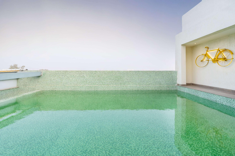 Sport & Beauty 2, Country Inn & Suites by Radisson, Bhiwadi, Alwar