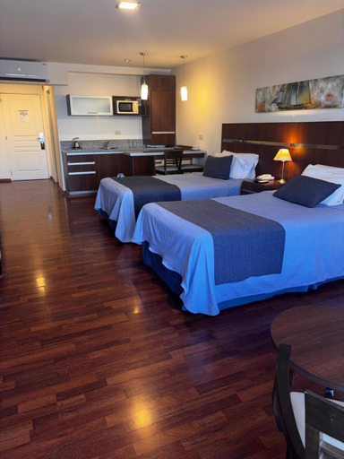 Bedroom 2, Puerto Amarras Hotel & Suites, La Capital