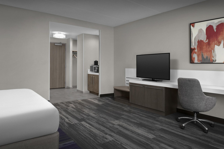 Bedroom 3, Hilton Garden Inn Charlotte Waverly, NC, Mecklenburg