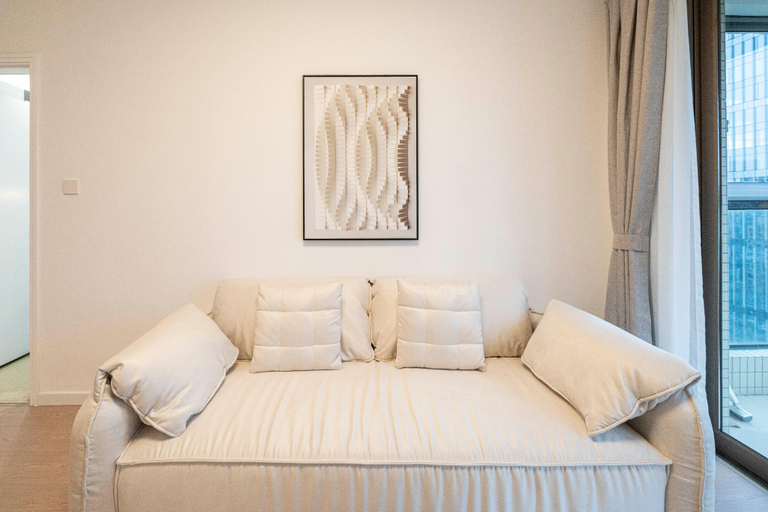 Separate living room 4, Tyms 1BR APT Hongqiao Yucui Garden, Shanghai