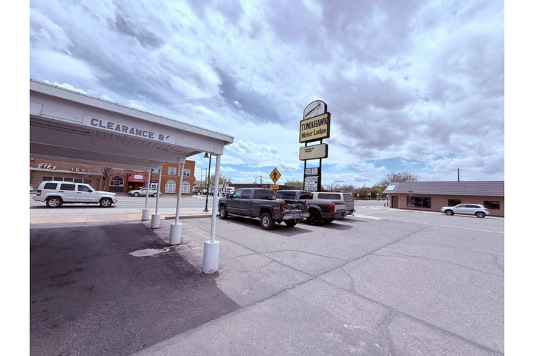 Exterior & Views 4, Tomahawk Motor Lodge Riverton US-26, Fremont