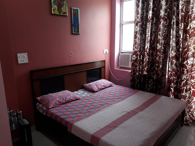 Bedroom 2, Kathuria Hotel, Rupnagar