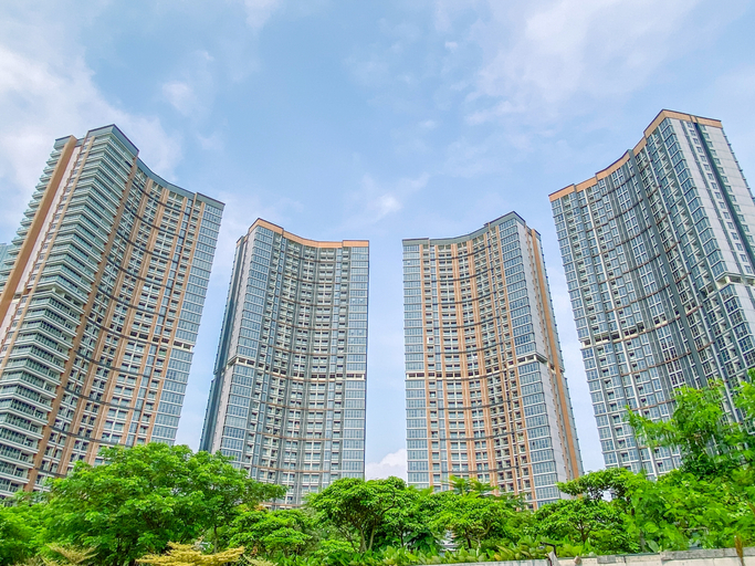 Others 3, Warm and Spacious 2BR at Gold Coast Apartment By Travelio, Jakarta Utara