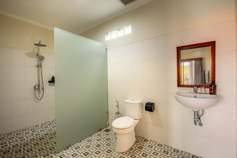 Bathroom 5, Cove Cubang Homestay, Badung