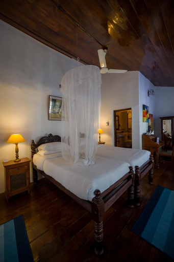 Bedroom 3, Old Courtyard Hotel, Ernakulam