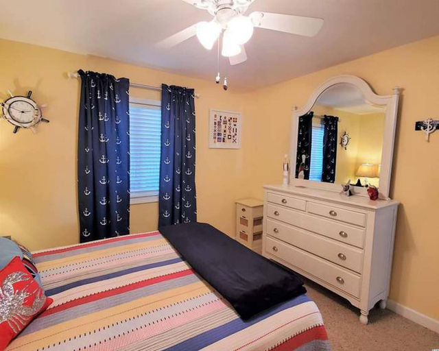 Room 5, Beachy Condo Right on Oceanfront, Horry