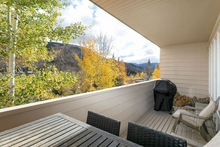 Outdoor dining, Sunvail Condos 33c 2 Bedroom Condo by RedAwning, Eagle