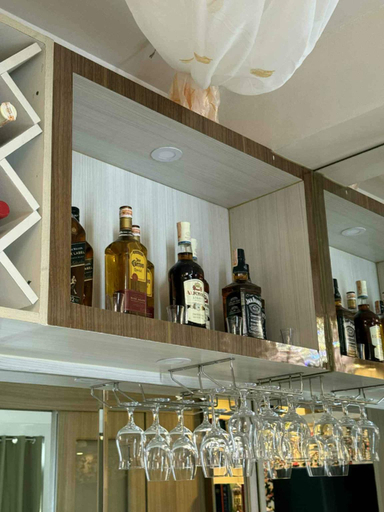 Food & Drinks 5, Shore residences Ph, Pasay City