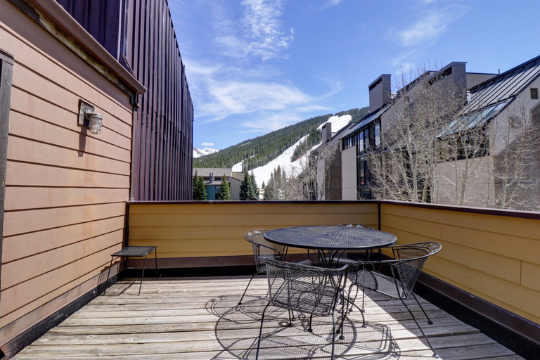 Outdoor dining 3, An206 Anaconda 4 Bedroom Condo, Summit