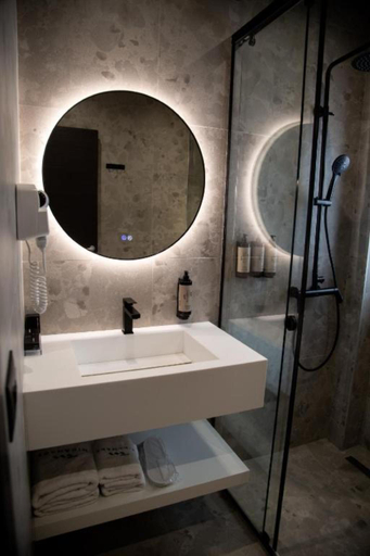 Bathroom 3, Miramare Boutique Hotel, Vlorës
