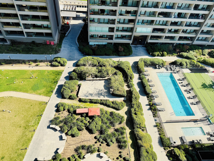 Pool, El mejor departamento de Macul, Cordillera