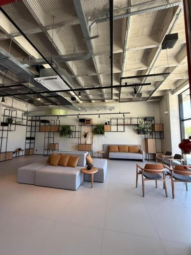 Interior, ibis Pelotas, Pelotas