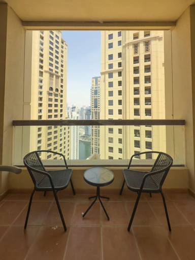 View from property, Nasma Luxury Stays- Beach side & jacuzzi, Dubai
