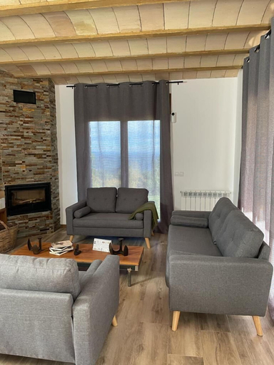 Living area 2, Casa de les Escoles, Barcelona