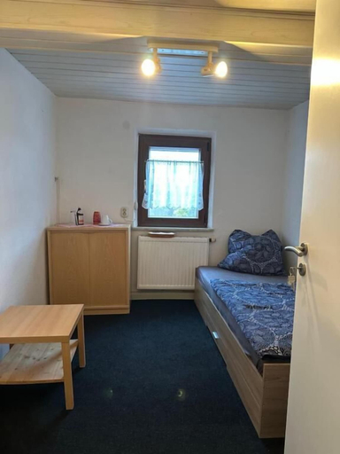 Room 3, Corner Haus RM2, Nürnberger Land