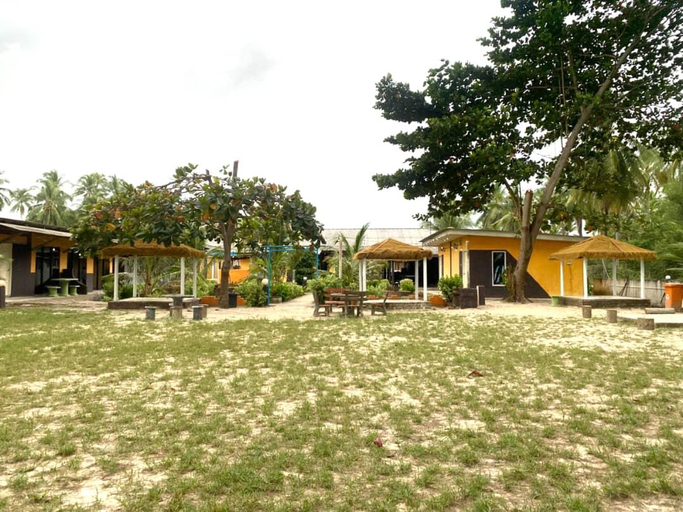 Exterior & Views 1, Kandiez Sunrise Beach Resort, Bachok