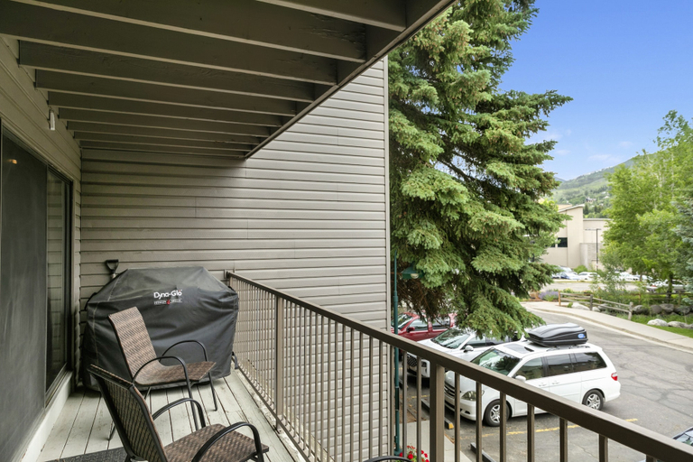BBQ/picnic area, Beaver Creek West S2 - 3 Bedroom 3 Condo by RedAwning, Eagle