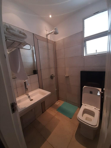 Bathroom 3, D2W Residency Suites, Mavoko