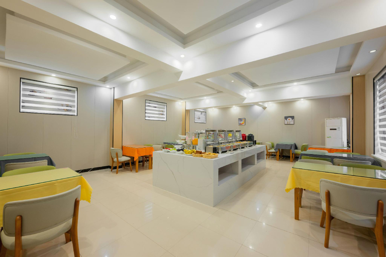 Food & Drinks 4, GreenTree Inn Shangqiu Sui County Suizhou Avenue Beihu, Shangqiu
