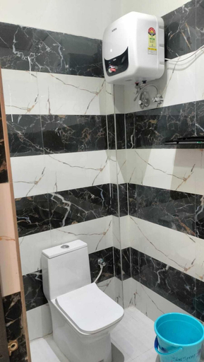Bathroom 5, Radhe Palace, Faizabad