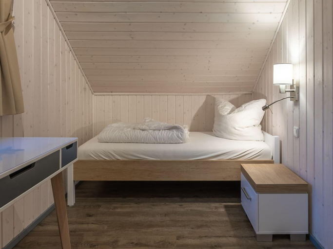 Bedroom 2, exklusives skandinavisches Ferienhaus, Mecklenburgische Seenplatte
