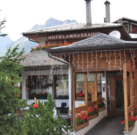 Front of property, Hotel Ambassador Bormio, Sondrio