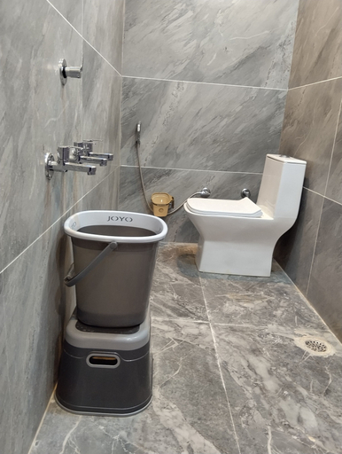 Bathroom 4, Hotel 7R Residency, Jhansi