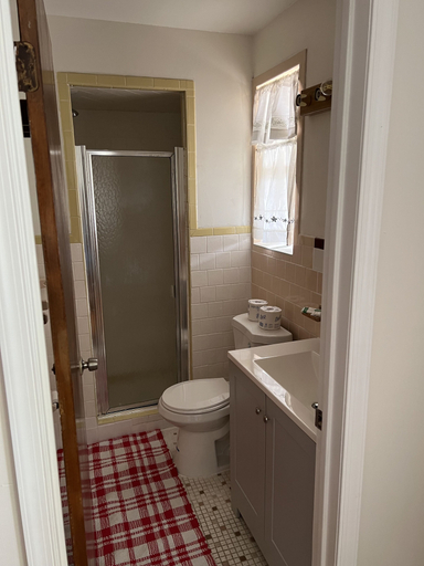 Bathroom 4, Water Front Oasis 4 Bedroom Home by RedAwning, Norfolk