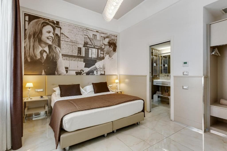 Room 4, Hotiday Napoli Lungomare, Napoli