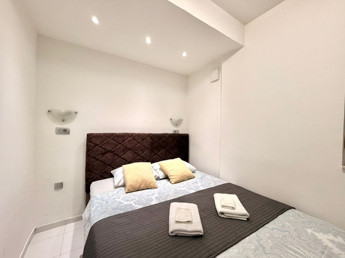 Room 5, Adriatic Central 2BDR Apartment