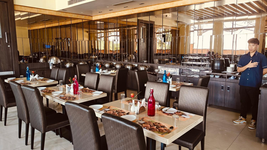 Food & Drinks 5, ASR Parklane, A Bergamont Hotel - Hosur , Krishnagiri