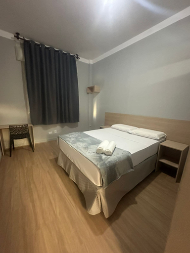 Room 4, Unity Hotel - Santos, Santos