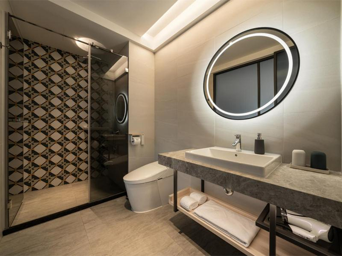 Bathroom 4, Lihejiazhu, Tainan