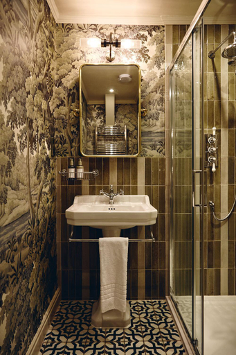 Bathroom 4, Brownsover Hall Hotel, Warwickshire
