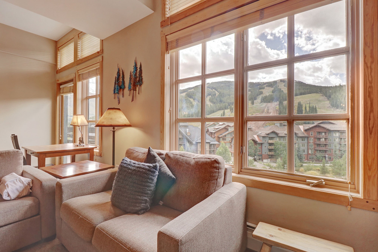 Living area 5, Pp605 Passage Point 3 Bedroom Condo, Summit