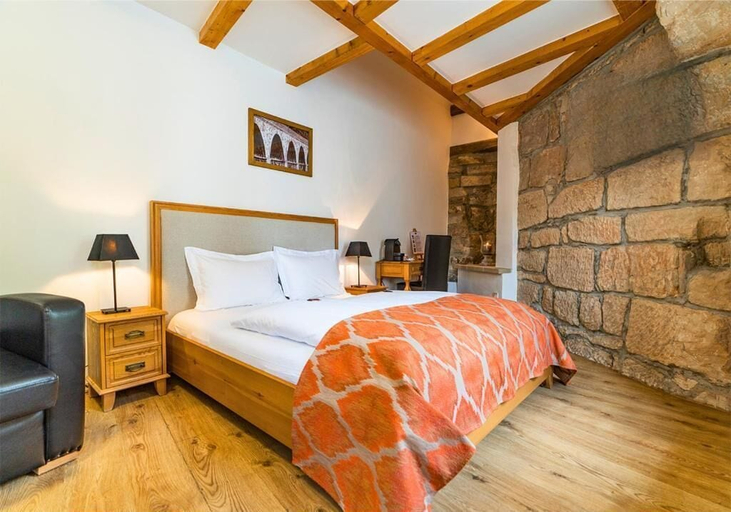 Bedroom 2, Hotel Hahnmühle 1323, Coburg