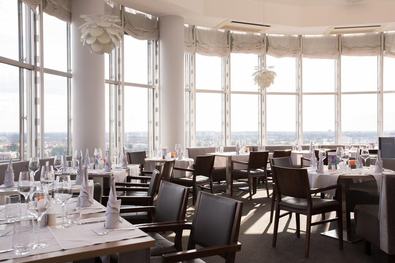 Food & Drinks 5, Garner Berlin - Spandau By IHG, Berlin